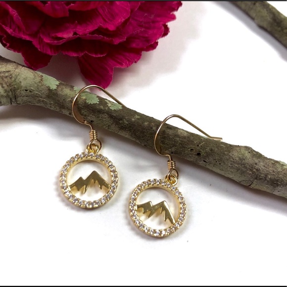 Mountain Earrings, Wanderlust, Nature, Minimalist - Picture 6 of 11